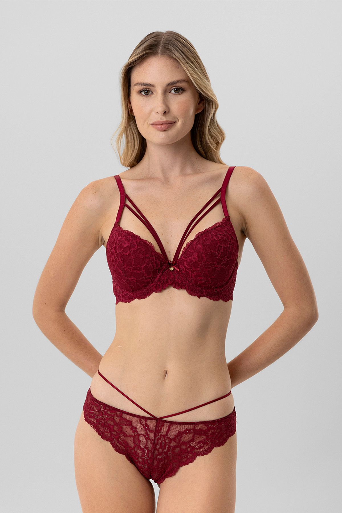 4900 Rome Soft Push Up Kaplı Dantelli Sütyen Takım